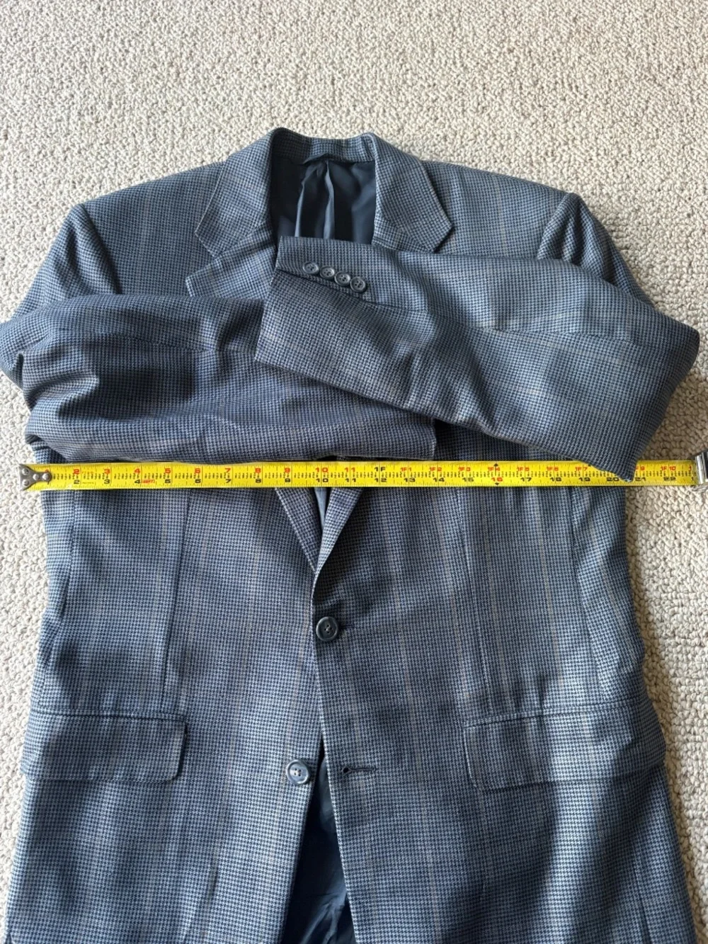 Hickey Freeman kind blazer